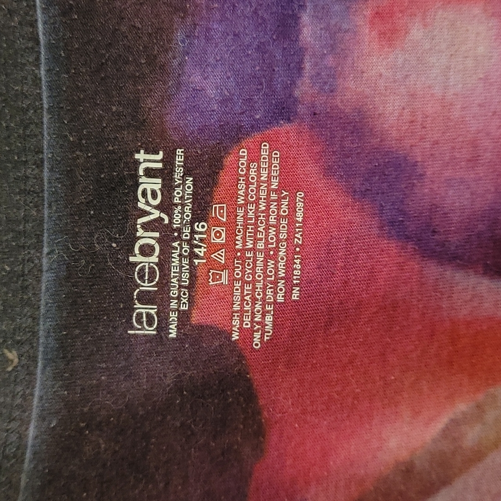 Pull over blouse - Picture 2 of 3
